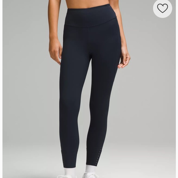 Lululemon Fast and Free High-Rise Tight 25” Pockets
Updated new - Picture 3 of 13